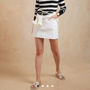 NWT Banana Republic White Jean Skirt Raw Hem | Size 2